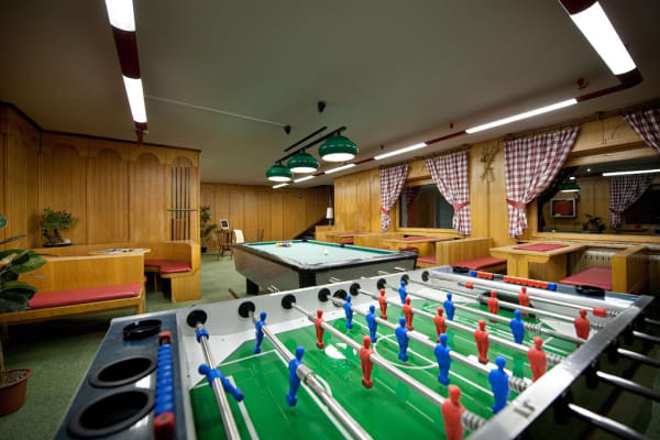 Hotel Teola,Copper Face Jacks Ski Trip
