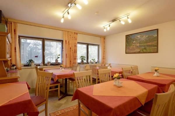 Pension Maximilian,Söll