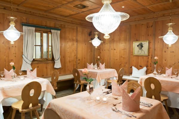 Hotel Neuhaus Alpendomizil,Mayrhofen Valley