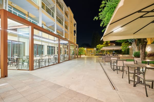 Hotel Bisesti,Garda