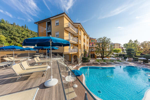 Hotel Bisesti,Garda