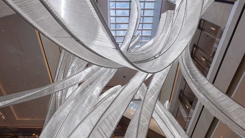The view from below. Copyright: Nikolas Weinstein Studios, 2026.