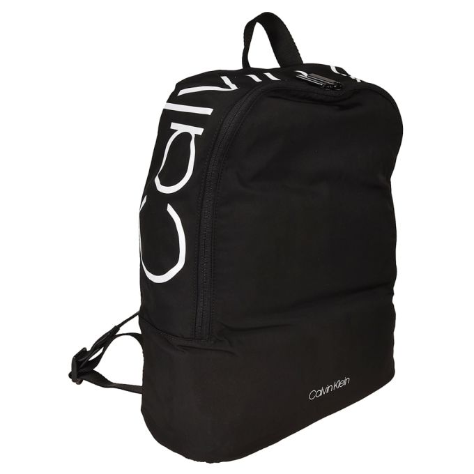 Calvin Klein Logo Print Backpack展示图