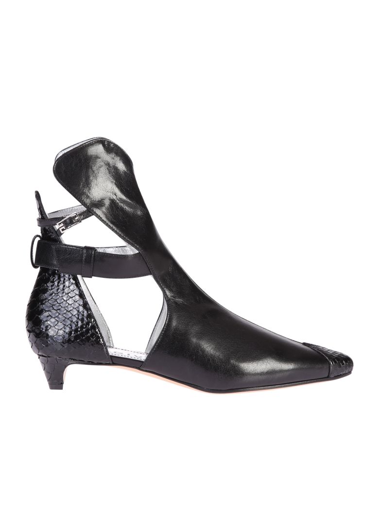 GIVENCHY BLACK ANKLE BOOTS,10587246