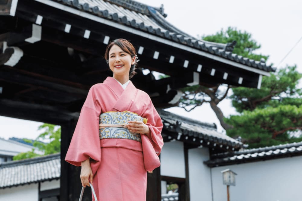 7 Occasions to Wear a Japanese Kimono – The Japanese Shop