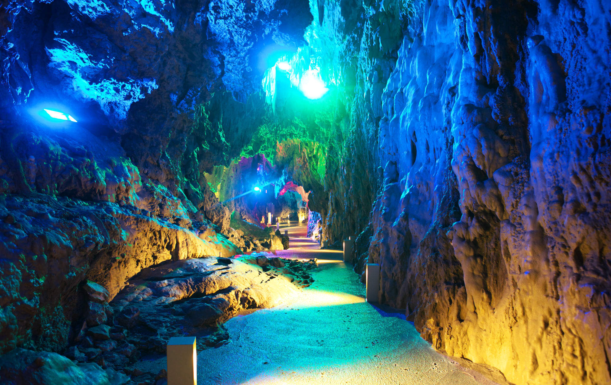 Ryusen-do Cave