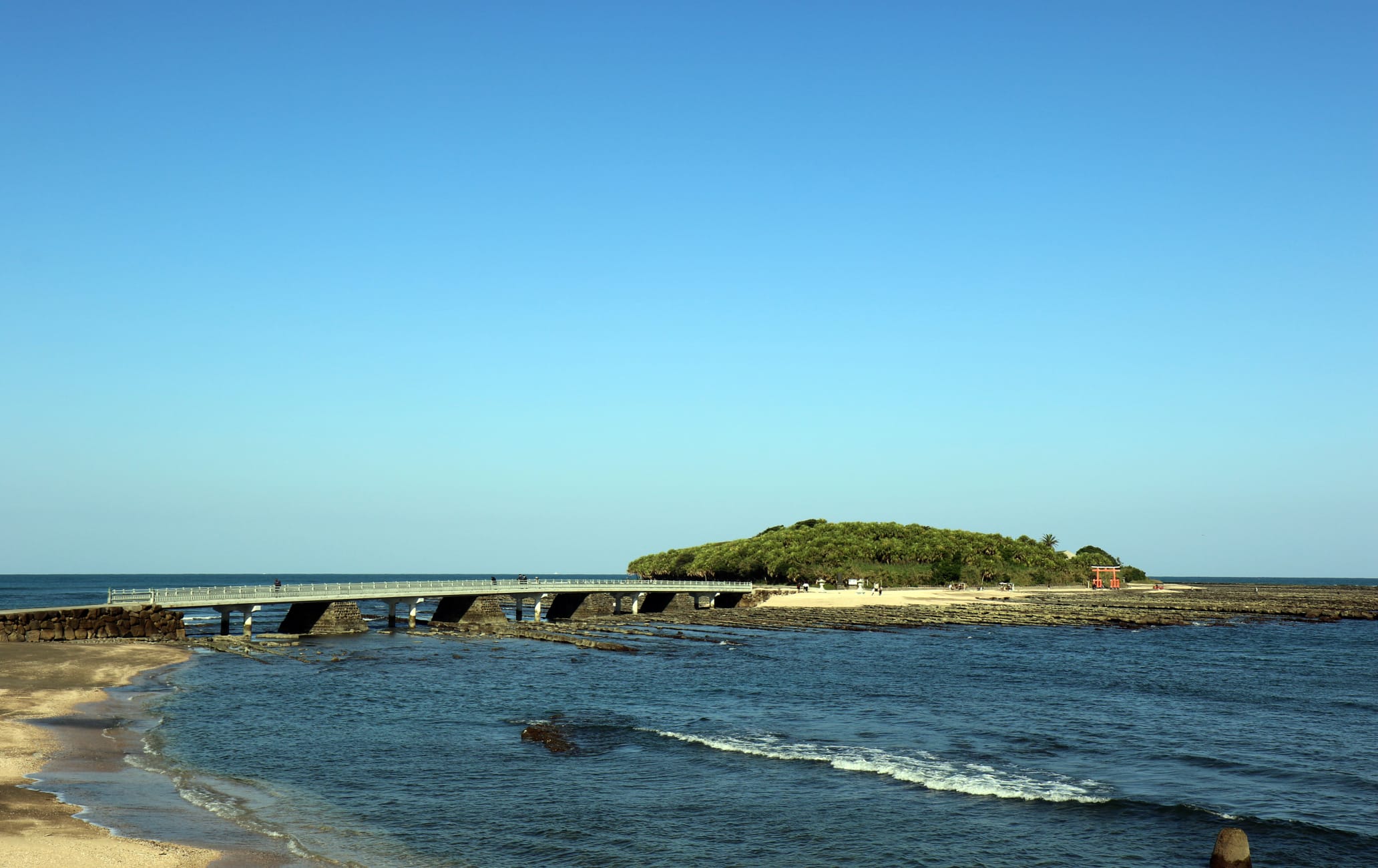 Aoshima Beach