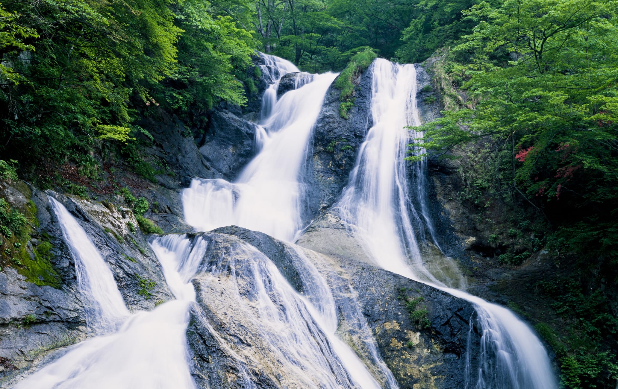 Kirifuri-no-taki Falls