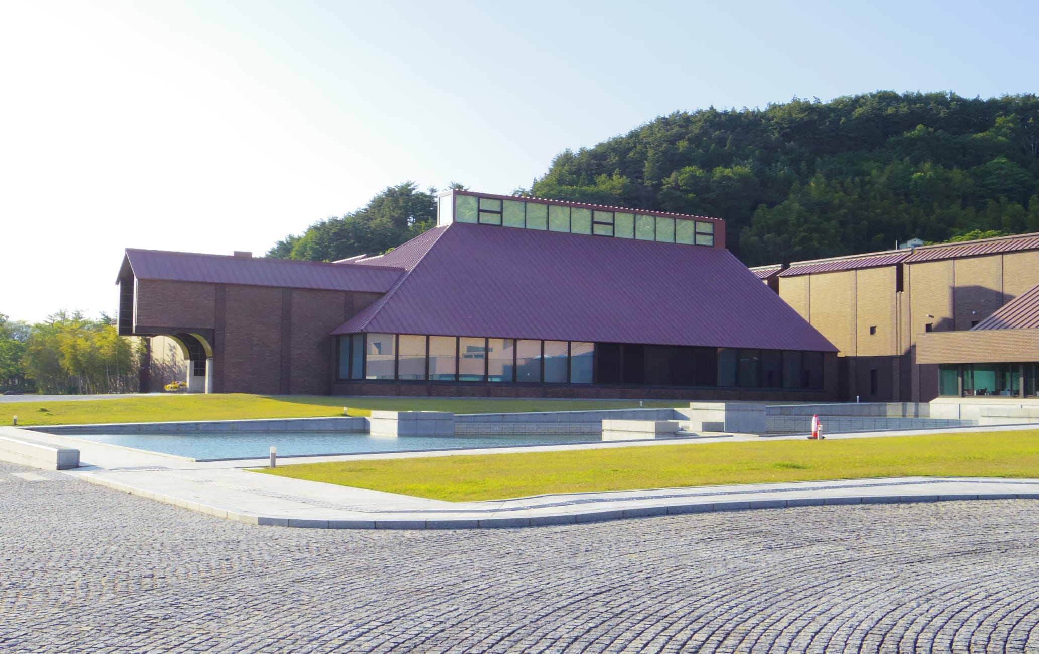 Fukushima Kenritsu Bijutsukan -Art Museum