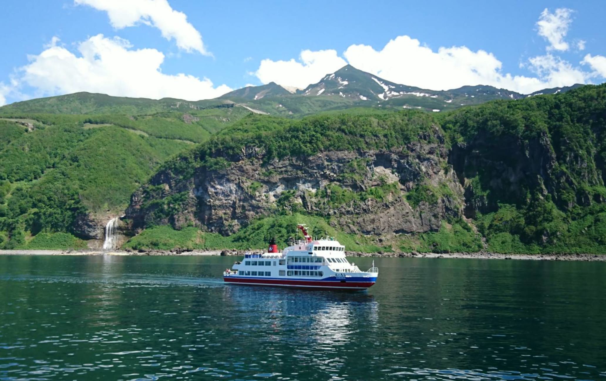 Shiretoko Sightseeing Cruises