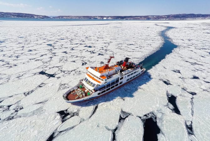unique winter experience hokkaido