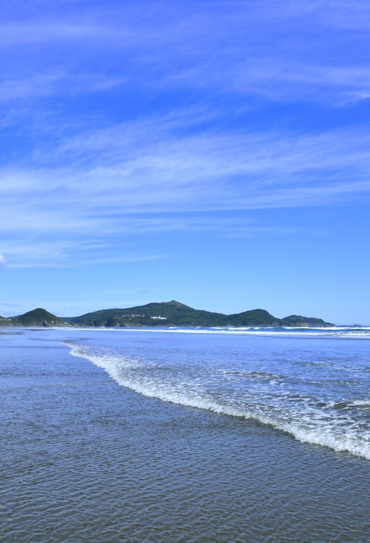 Okuragahama Beach