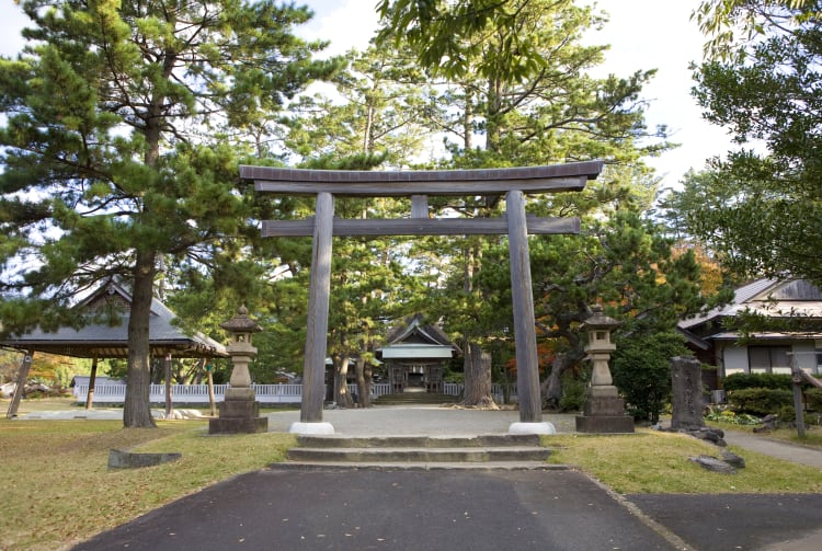 Mizuwakasu-jinja Shrine