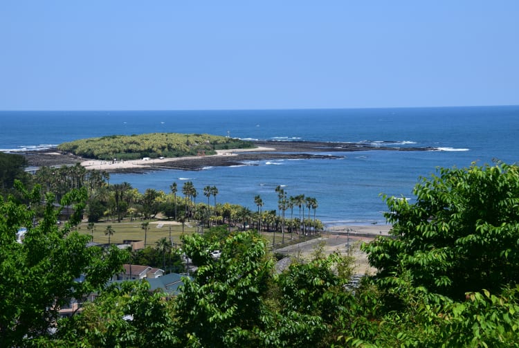 Aoshima Beach