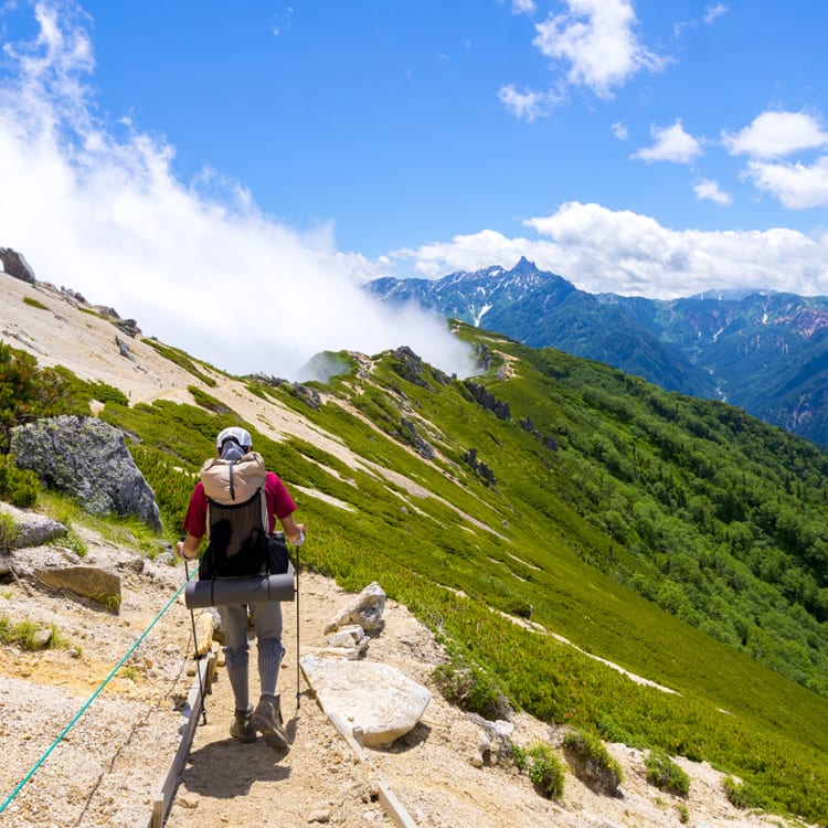 Hiking & Trekking Guide Japan Hiking & Trekking JNTO
