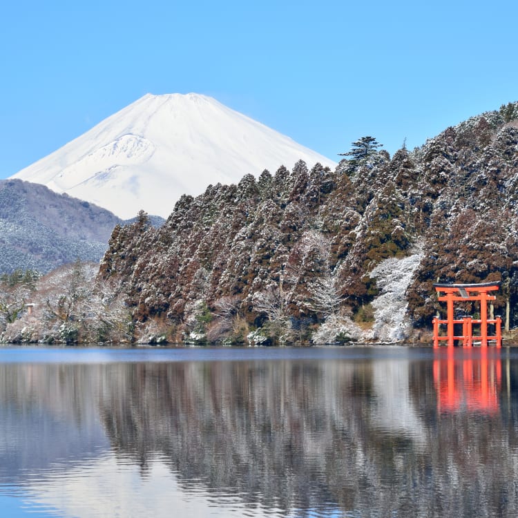 lake ashinoko