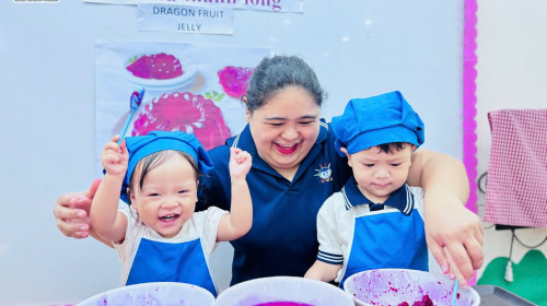 🥣 Có một niềm vui thật nhỏ bắt đầu từ những trái thanh long đỏ mọng