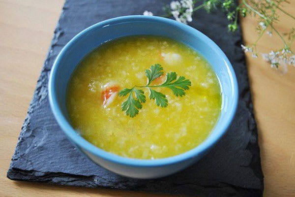 Cách nấu cháo lòng đỏ trứng gà cho bé còi xương giúp con mau ăn chóng lớn |  Phụ Nữ &amp; Gia Đình