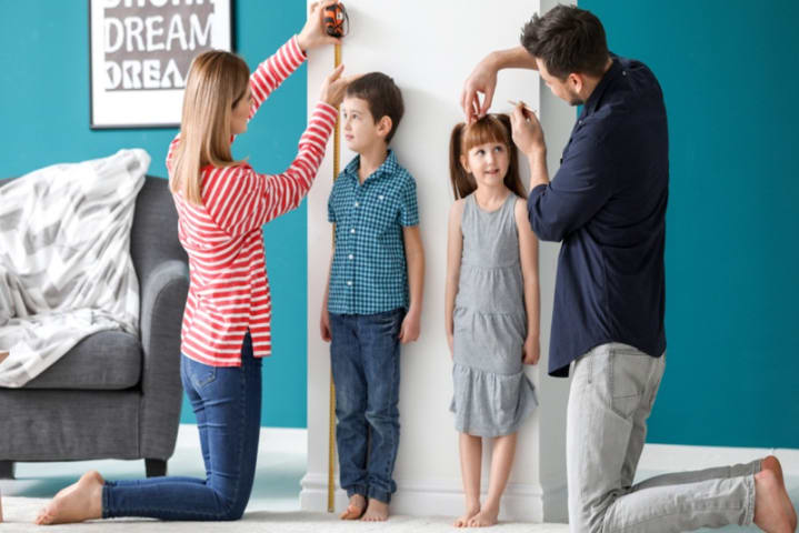 DẤU HIỆU TRẺ DẬY THÌ SỚM. CHA MẸ NÊN LÀM GÌ?