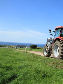 Kverneland 2800 M, Centre mounted disc mower, tractors with 40 hp