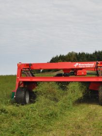 Mower Conditioners - Kverneland 4300 LT LR CT CR, BX Swath Belt speed up collection of crop