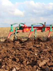 Kverneland AB AD, easy and efficient ploughing