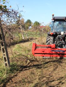 Choppers - Kverneland FHS, useful in all conditions and efficient in operation