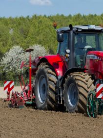 Packers - Kverneland Front Soil Packer, optimal productivity, robust and easy to maneuver during operating on field