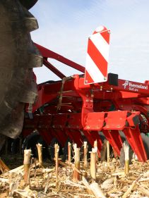 Kverneland CLC ProCut with wide rigid model, made for lang residues as maize sunflower and sugar cane