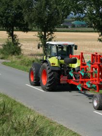 Stubble Cultivators - Kverneland CTC Cultivator compact, folded and safe while being transported effectively