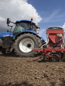 Integrated seeding combinations - Kverneland ts-drill, cost efficient combined with high performance on the field