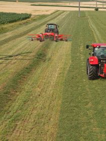 Mower Conditioners - Kverneland 4300 LT LR CT CR, BX Swath Belt speed up collection of crop