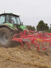 Kverneland Enduro, performing powerful and efficient on field