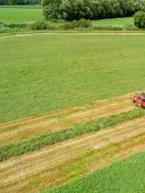 Four Rotor Rakes - VICON ANDEX 1304 PRO, super efficient in use during field operation with ISOBUS option