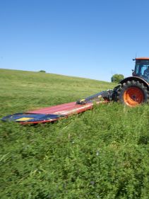 Plain Mowers - VICON EXTRA 328 - 332 - 336 - 340 - REAR MOUNTED DISC MOWERS, vertical and safe transportation, attractive for smaller farms