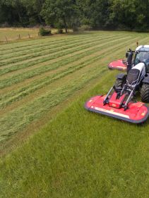 Mower Conditioners - VICON EXTRA 732FT - 732FR - 736FT - 736FR FRONT MOUNTED MOWER CONDITIONERS, new and comfortable ideas to the machine with a maintenance friendly design