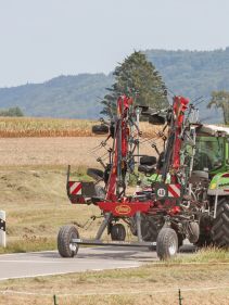 Tedders, Trailed - VICON FANEX 904C - 1124C, purpose-built for smaller tractor but will also operate with larger ones