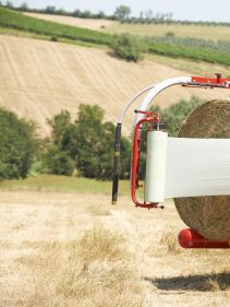 Bale Wrappers - VICON BW 2250, wrap on the move with easy and gentle self-loading of the bales