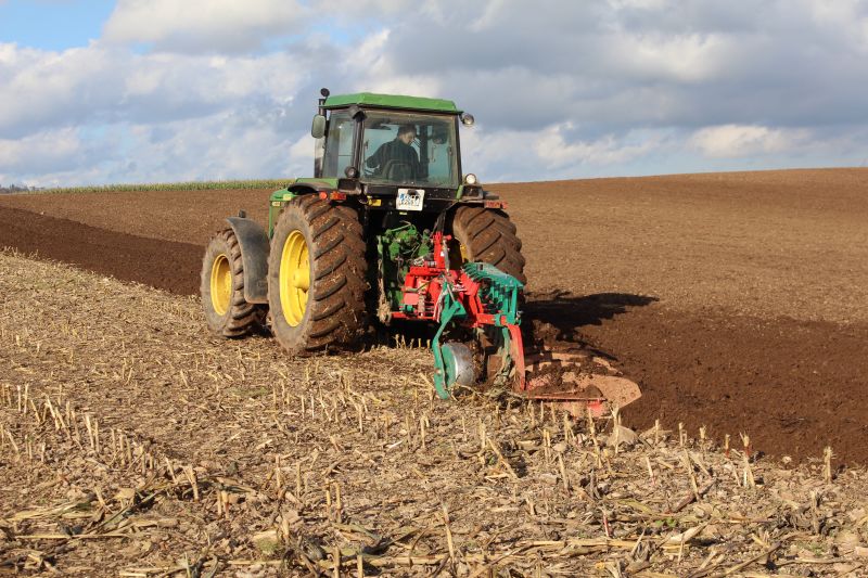 Kverneland AB AD, easy and efficient ploughing