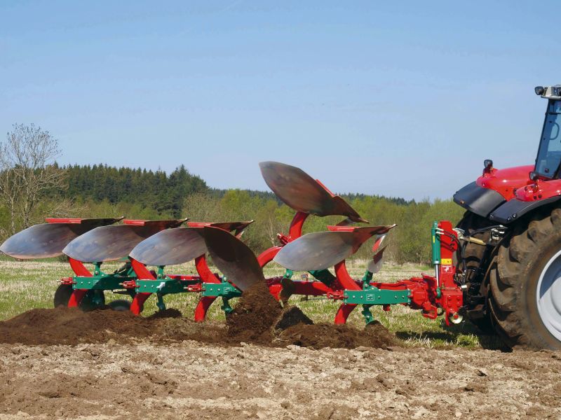 Reversible Mounted Ploughs - Kverneland ES-LS, unique steel treatment provides great life time and makes it easy in use during operation