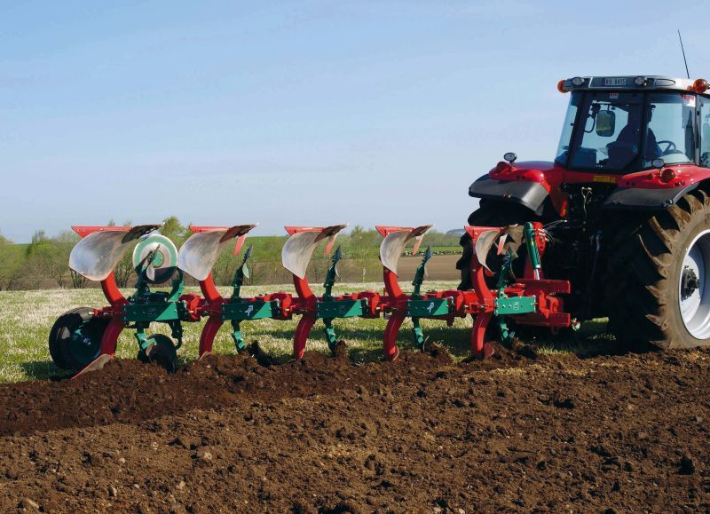 Reversible Mounted Ploughs - Kverneland ES-LS, unique steel treatment provides great life time and makes it easy in use during operation