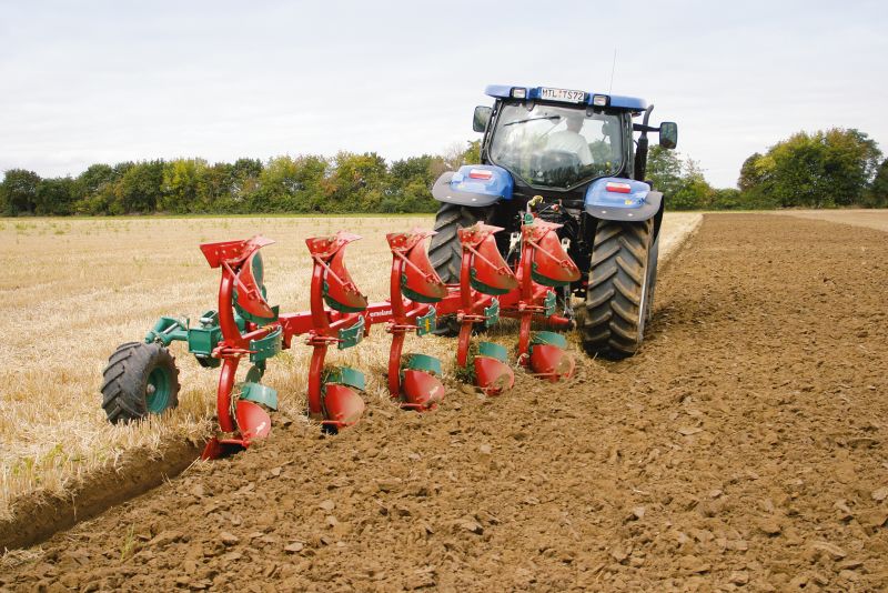 Reversible Mounted Ploughs - Kverneland ES-LS, unique steel treatment provides great life time and makes it easy in use during operation