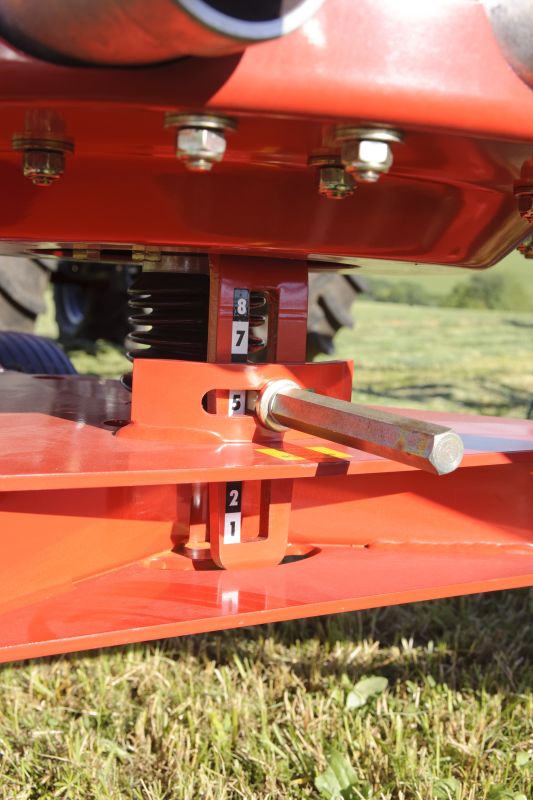 Double Rotor Rakes - Kverneland 9580 C - 9584 C - 9590 C Hydro, ProLine Gearbox for smooth operations