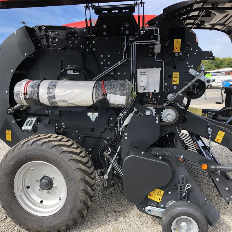 Fixed Chamber Round Balers - Kverneland 6500 F, full roller with high performance for heavy silage conditions