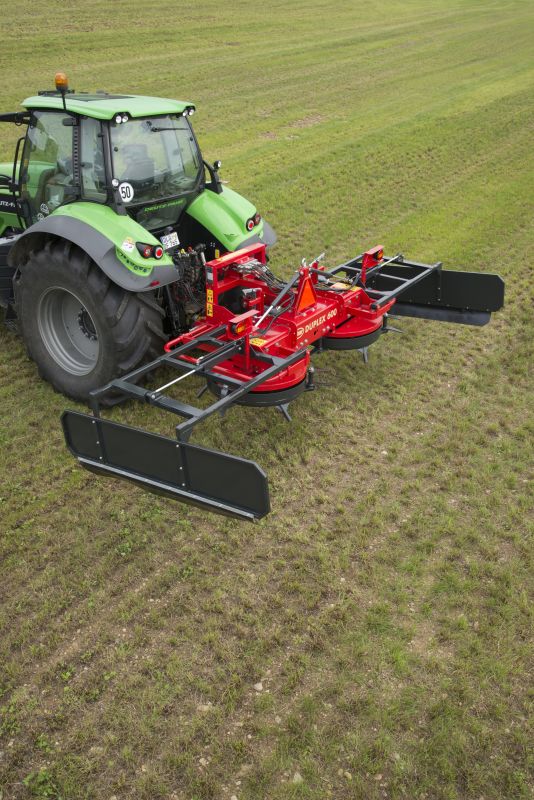 Silage Spreaders - VICON DUPLEX 400 - 600, great capacity and high performance also easy to use in operation