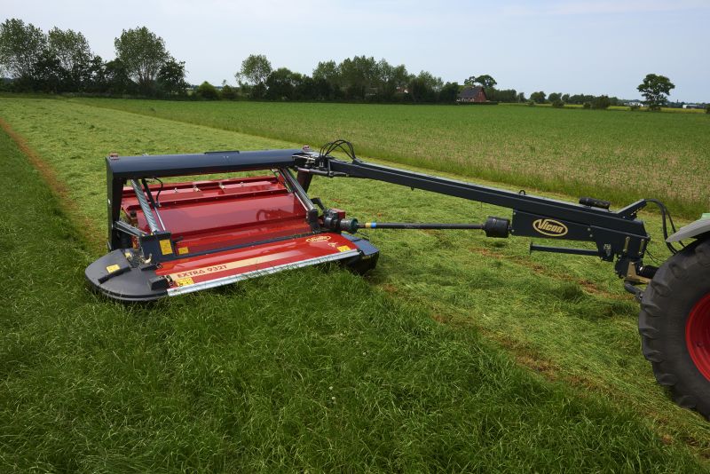 Mower Conditioners - Kverneland EXTRA 900, Unique Suspension providing Outstanding Ground Following