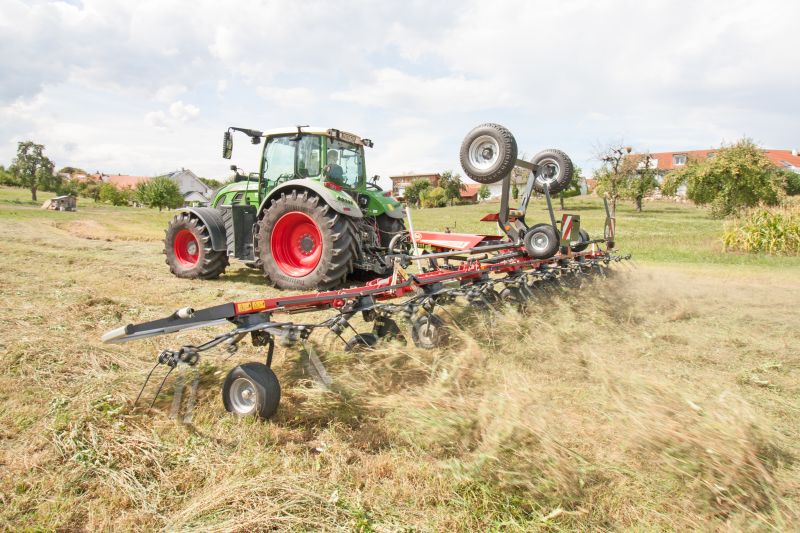 Tedders, Trailed - VICON FANEX 904C - 1124C, purpose-built for smaller tractor but will also operate with larger ones