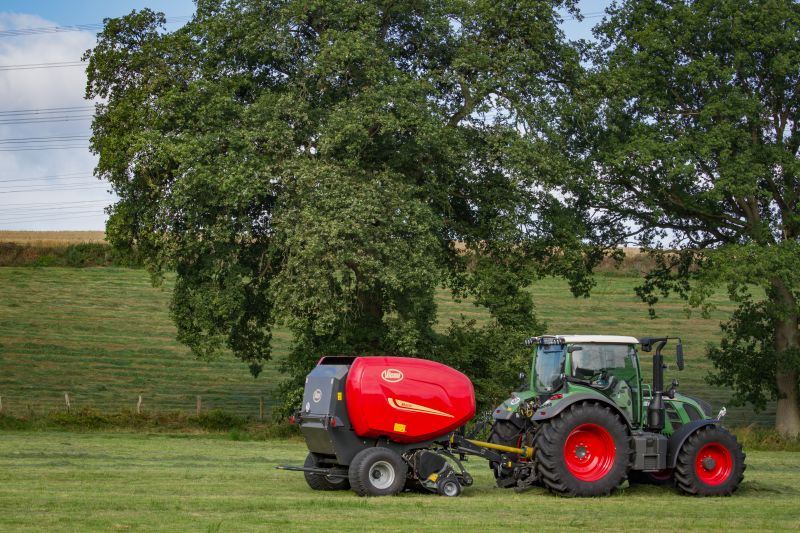 Fixed Chamber round balers - VICON RF 4325, produced for profesional and intensive operation