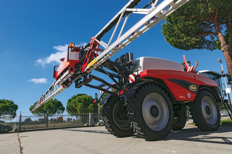 Kverneland iXdrive S6, Self propelled sprayer