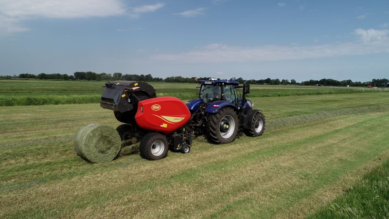 Fixed Chamber round balers - VICON FIXBALE 500, specialist baler for heavy silage conditions with low power requirments for efficient operation